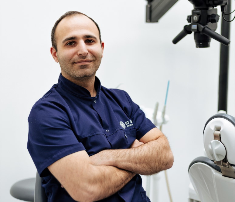 Мнение врача Мелконян Апет Седракович про Лечение клиновидного дефекта зуба
